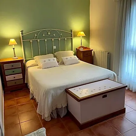 Hotel La Llosa De *