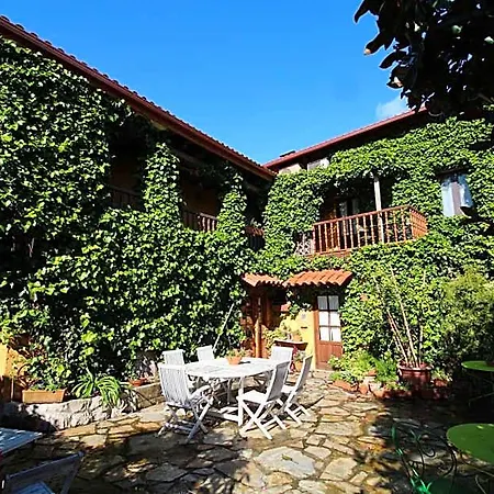 La Llosa De Hotel *