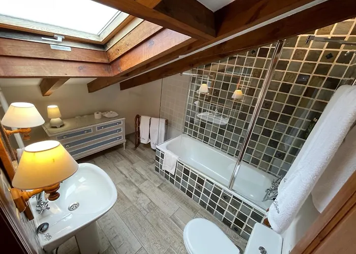 Hotell La Llosa De *