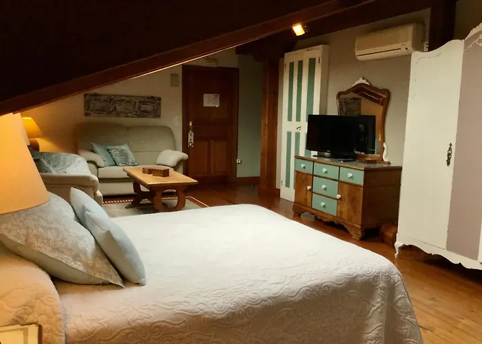 La Llosa De Hotell *