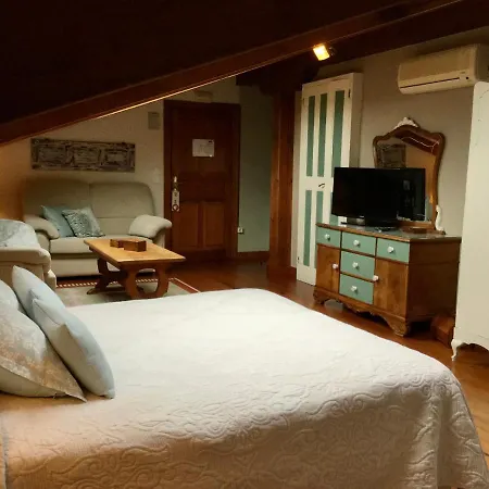 La Llosa De מלון *